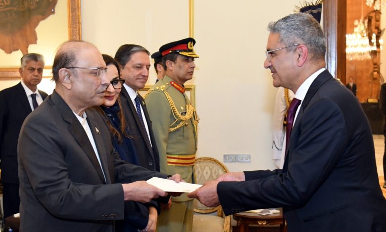 canada pakistan ties - Canada Deepens Ties With Pakistan Through New Envoy