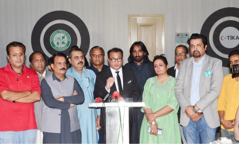 press freedom - PTI Punjab Defends Press Freedom After Police Attack